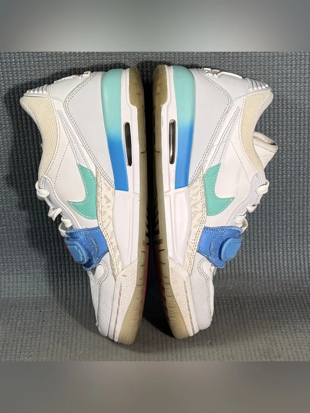 Nike Air Jordan Legacy 312 Low Emerald Rise Shoes FN8896-131 Big Kid Size 5.5Y